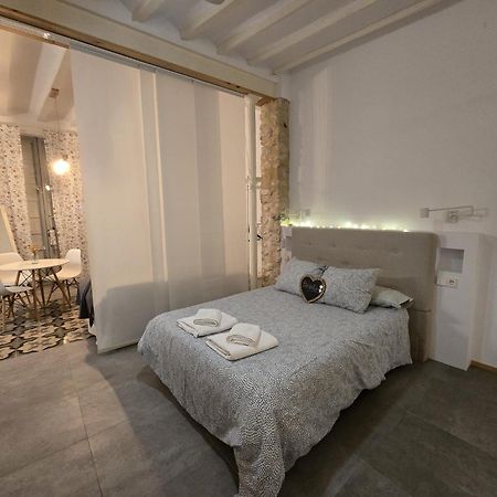 Suite Independiente De 45 M2 Con Banera En Pleno Casco Viejo 알테아 외부 사진