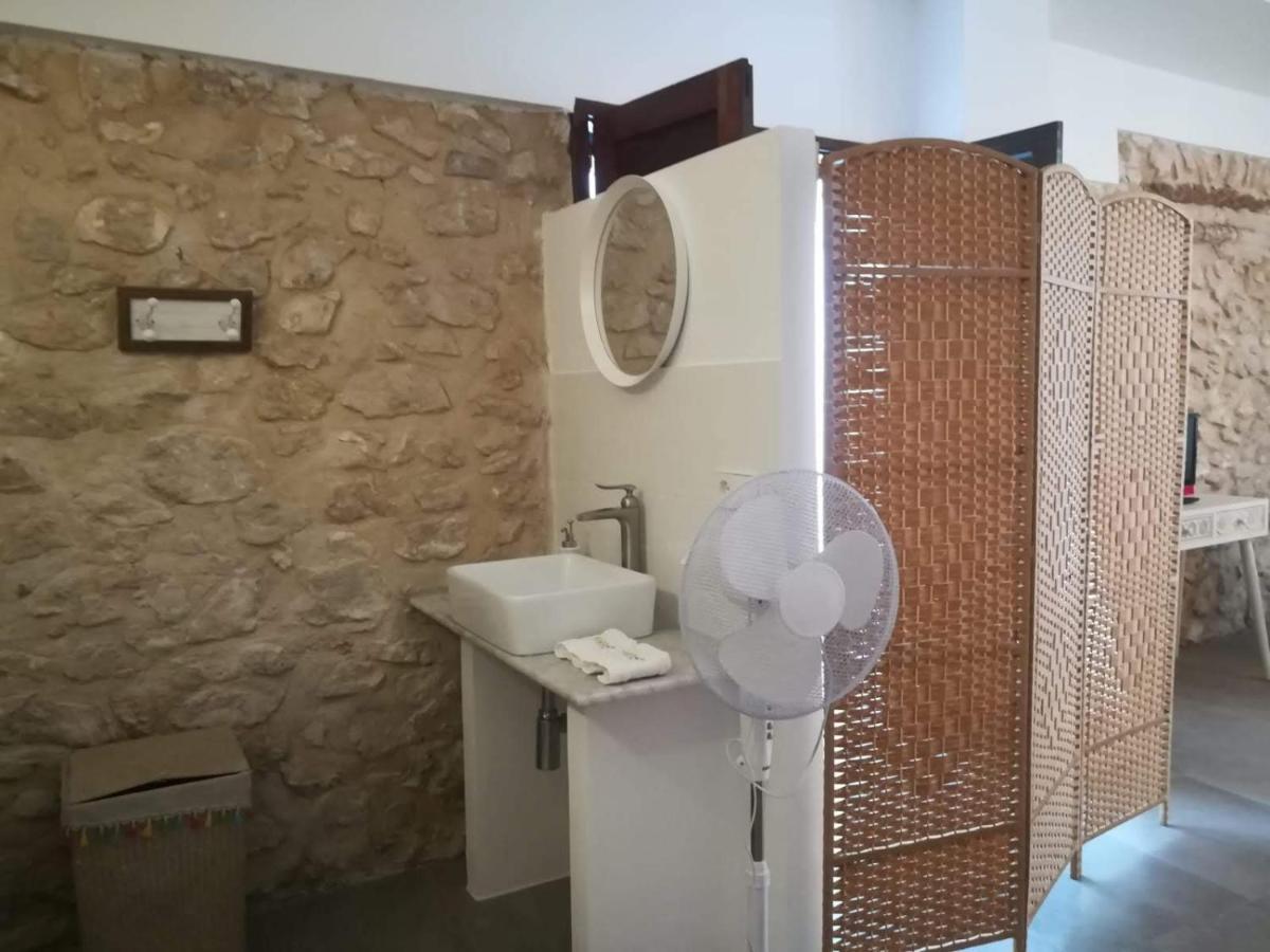 Suite Independiente De 45 M2 Con Banera En Pleno Casco Viejo 알테아 외부 사진