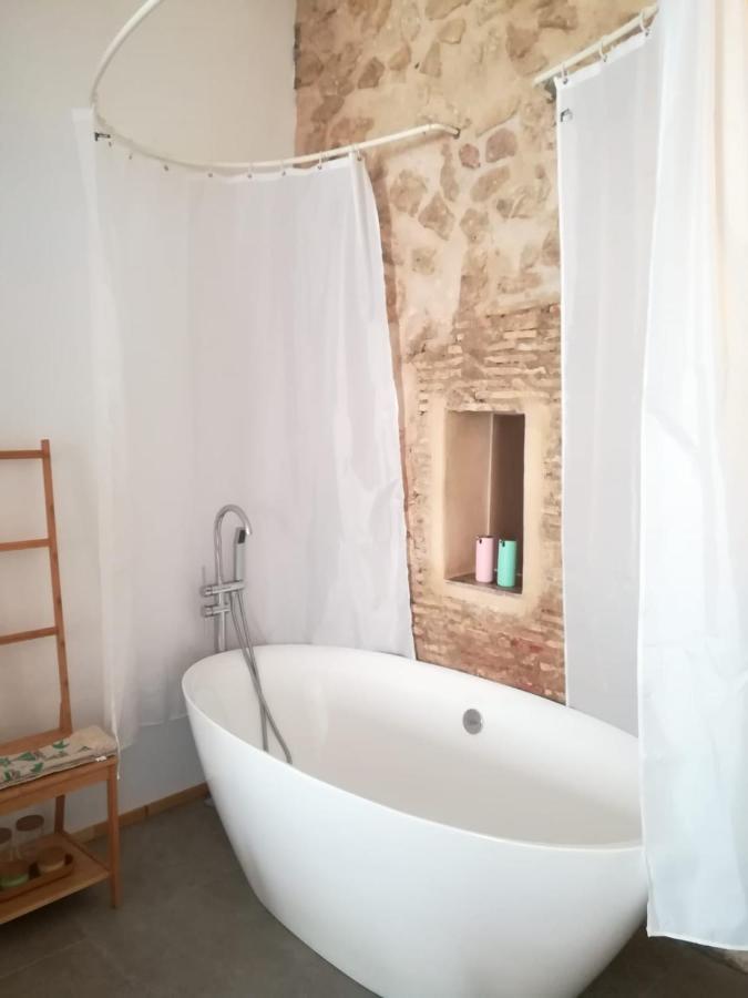 Suite Independiente De 45 M2 Con Banera En Pleno Casco Viejo 알테아 외부 사진