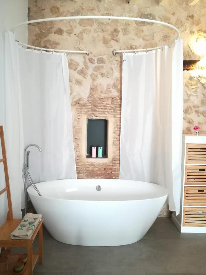 Suite Independiente De 45 M2 Con Banera En Pleno Casco Viejo 알테아 외부 사진