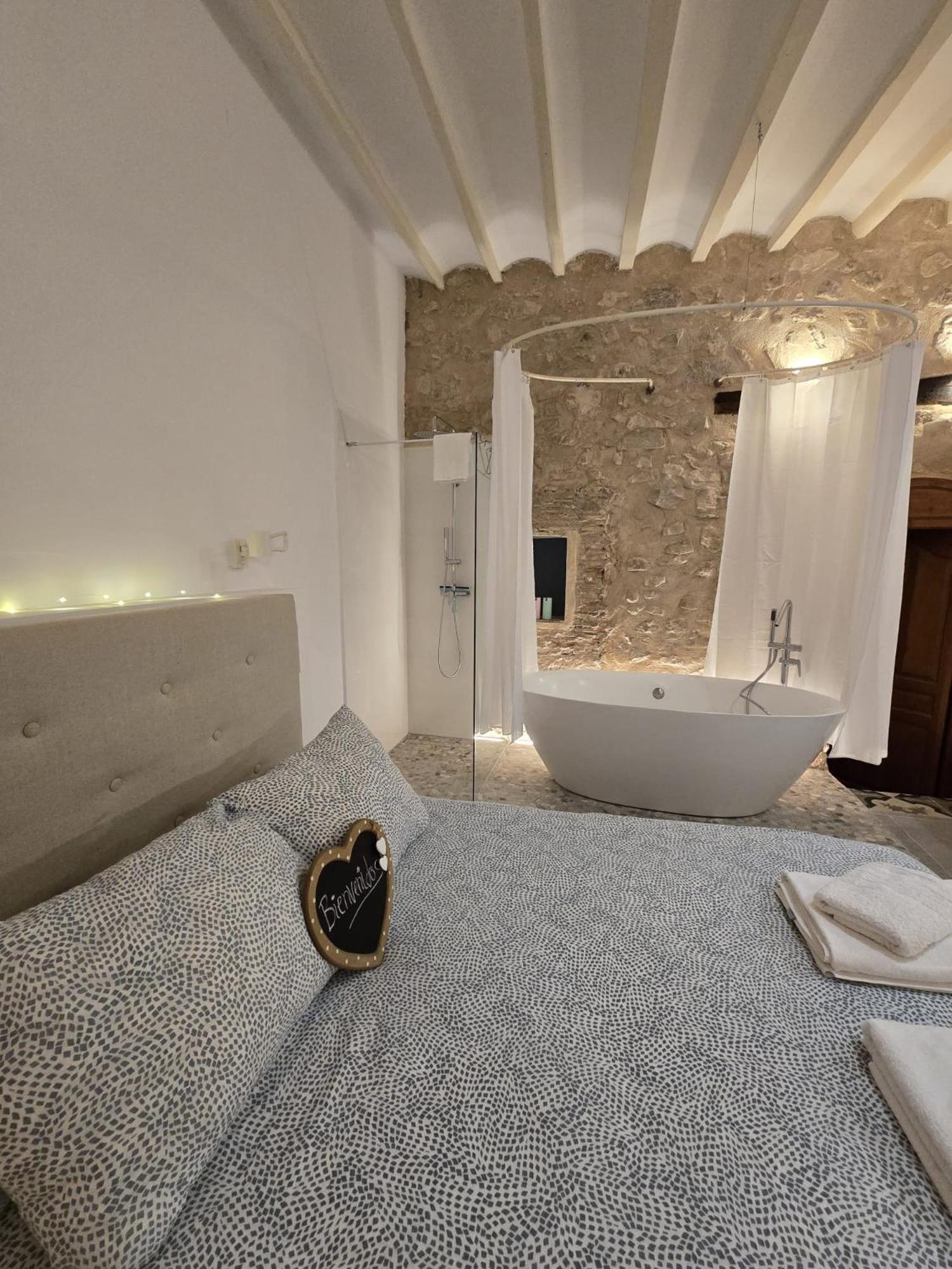 Suite Independiente De 45 M2 Con Banera En Pleno Casco Viejo 알테아 외부 사진